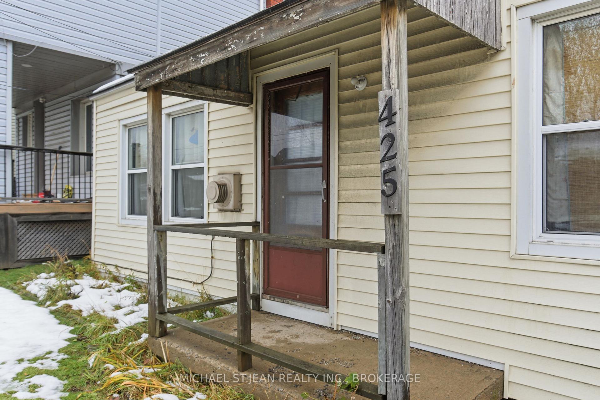Photo 7 of 425 Upper Sherman Avenue, Hamilton, Raleigh — HOMEH