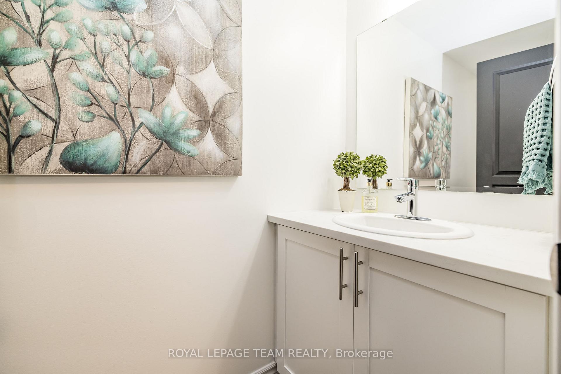 Photo 9 of 80 Stockholm Private, Ottawa, Riverside South/Gloucester Glen — HOMEH