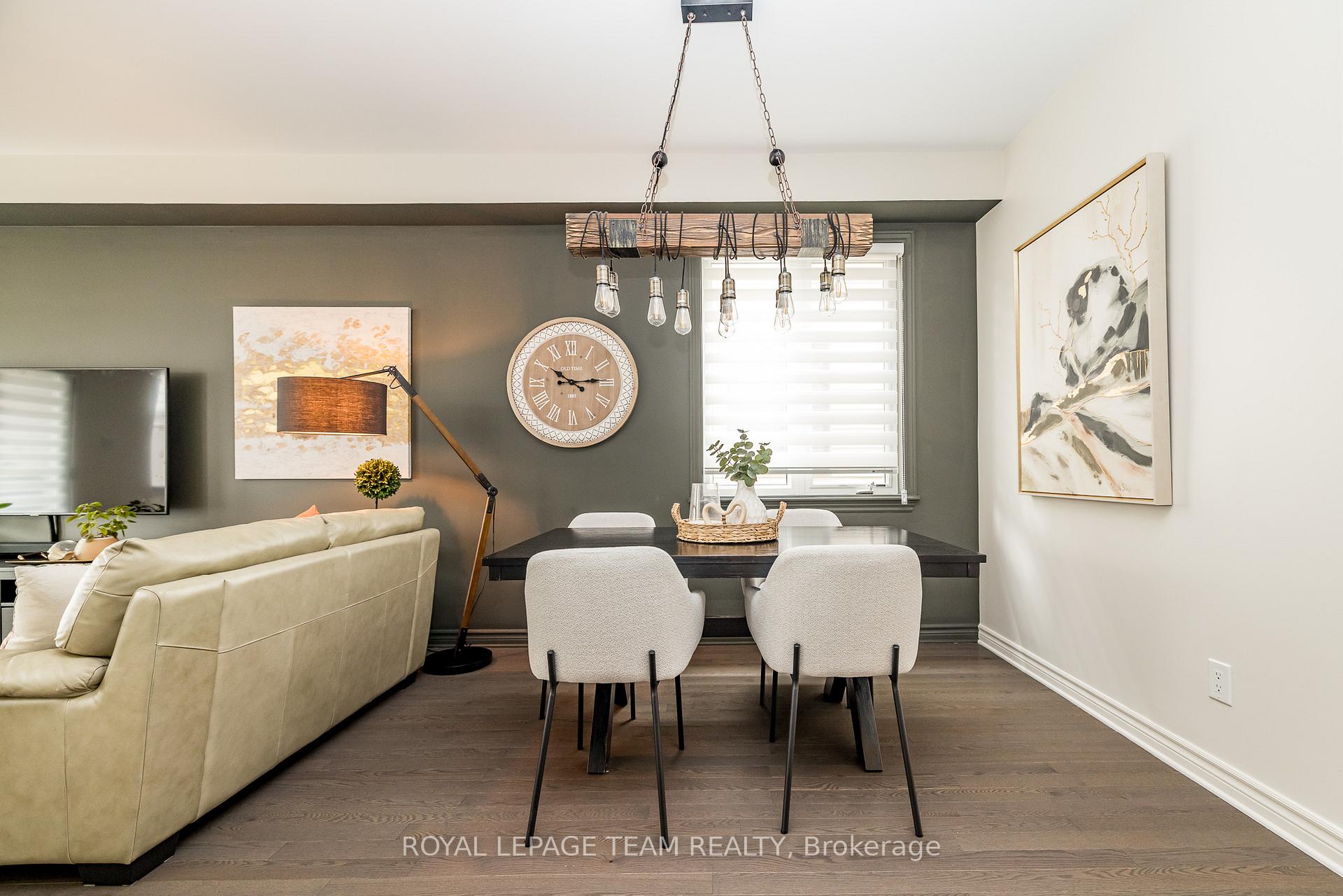 Photo 10 of 80 Stockholm Private, Ottawa, Riverside South/Gloucester Glen — HOMEH