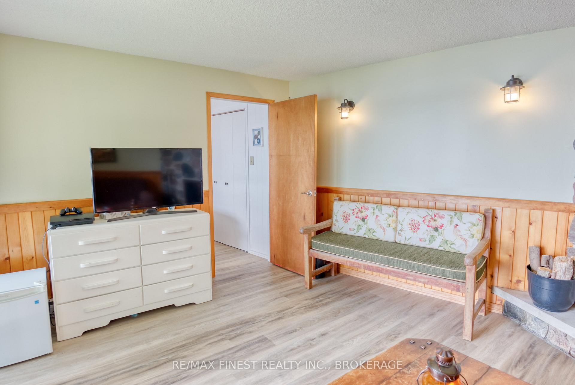 Photo 16 of 1026B West Shore Lane, Frontenac, Frontenac Centre — HOMEH