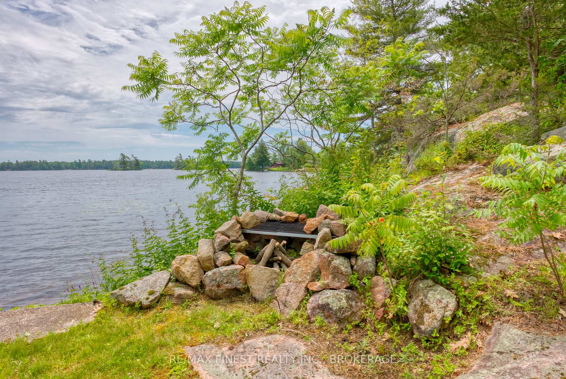 Photo 33 of 1026B West Shore Lane, Frontenac, Frontenac Centre — HOMEH