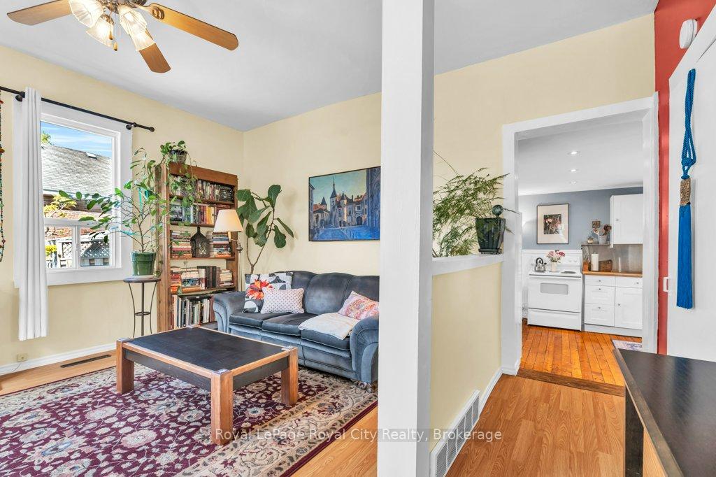 Photo 10 of 110 York Road, Guelph, St. Patrick's Ward — HOMEH