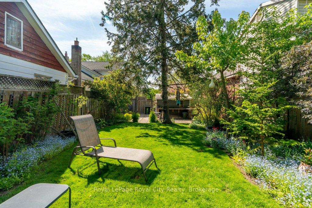 Photo 37 of 110 York Road, Guelph, St. Patrick's Ward — HOMEH