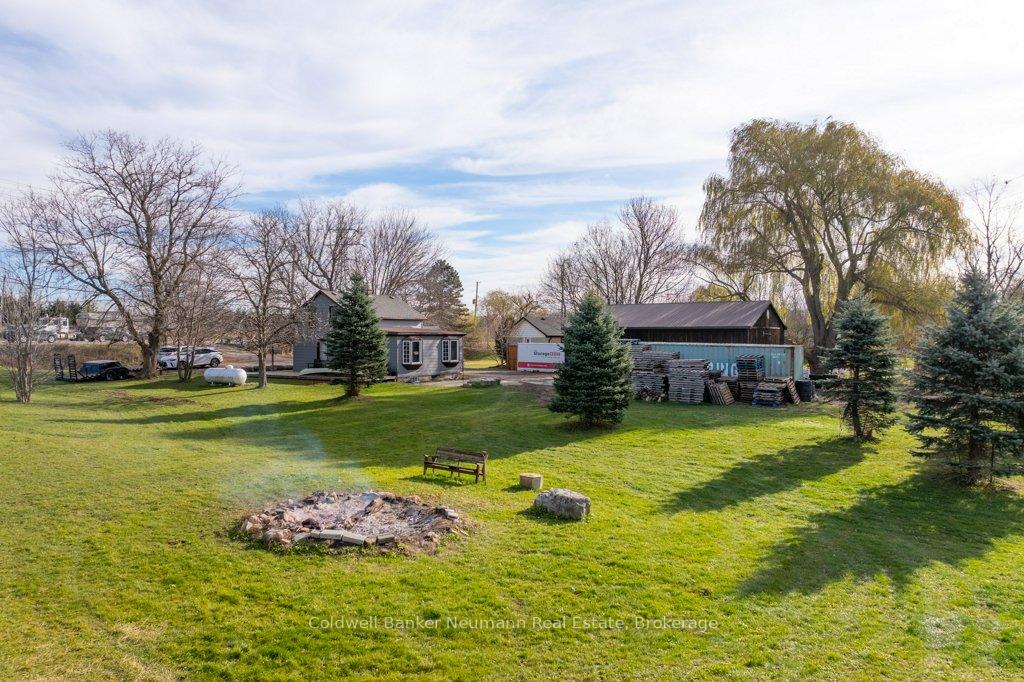 Photo 3 of 1179 Highway 6 N, Hamilton, Rural Flamborough — HOMEH