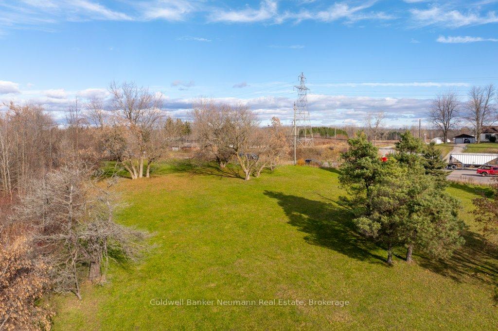 Photo 10 of 1179 Highway 6 N, Hamilton, Rural Flamborough — HOMEH