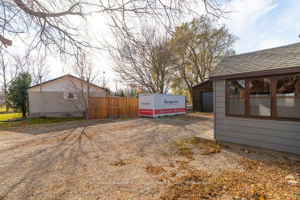 Photo 39 of 1179 Highway 6 N, Hamilton, Rural Flamborough — HOMEH