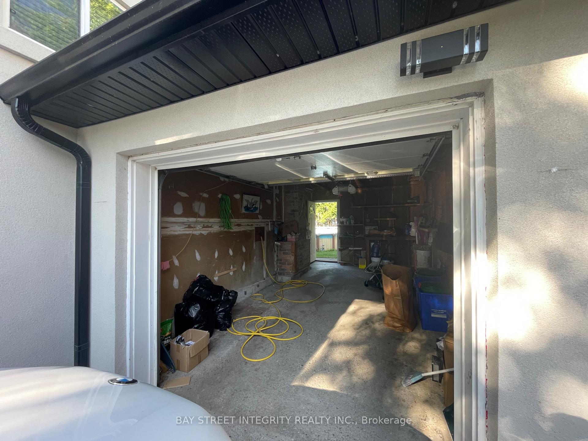 Photo 18 of 41 Stoddart Drive, Aurora, Aurora Highlands — HOMEH