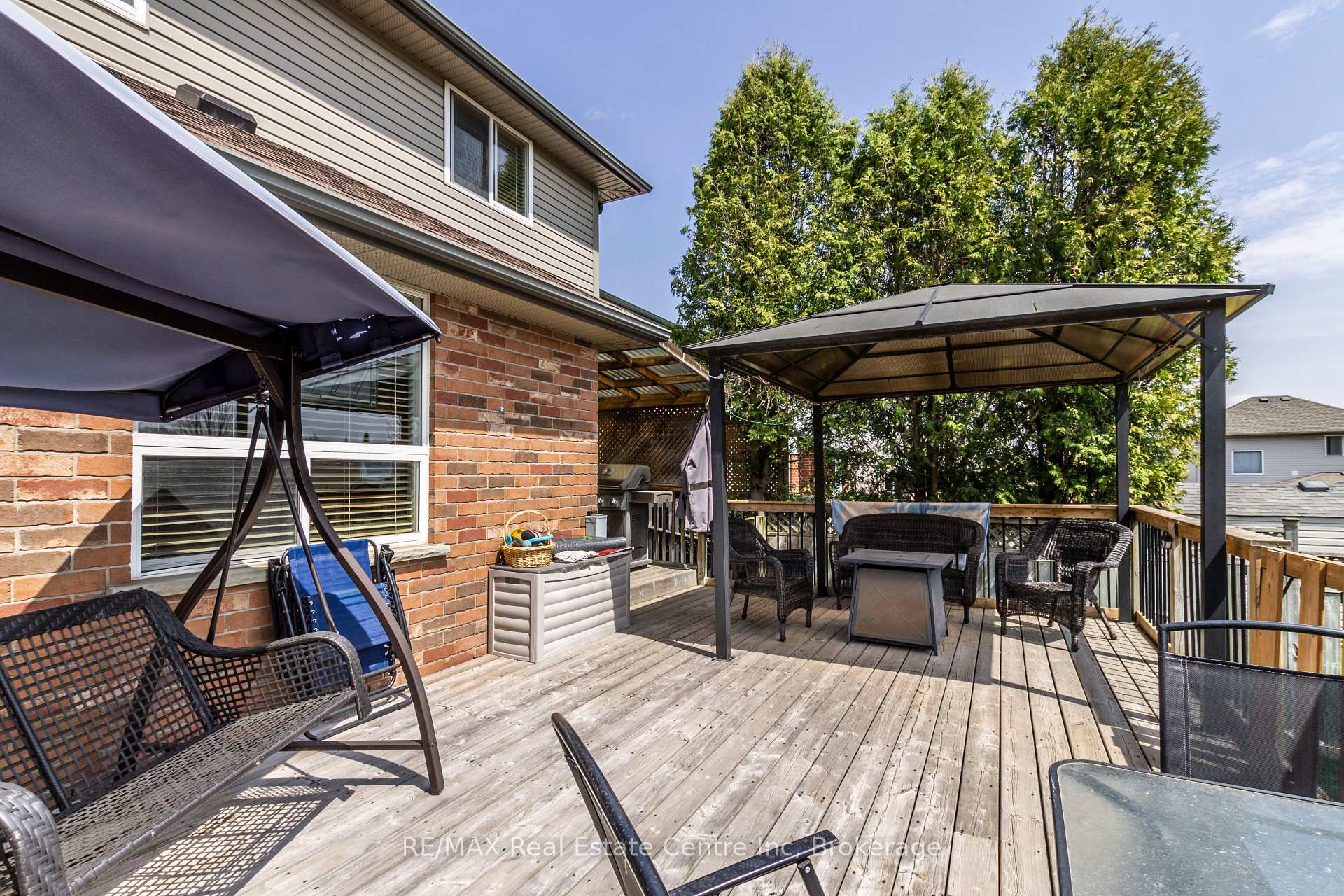 Photo 24 of 40 Bailey Avenue, Guelph, Riverside Park — HOMEH