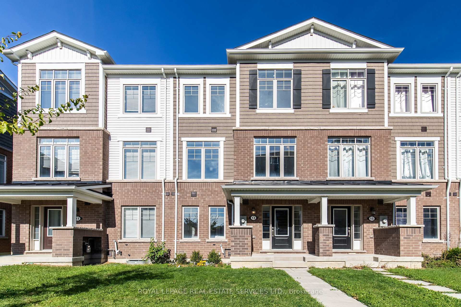 Photo 1 of 13 Canoe Lane, Hamilton, Vincent — HOMEH