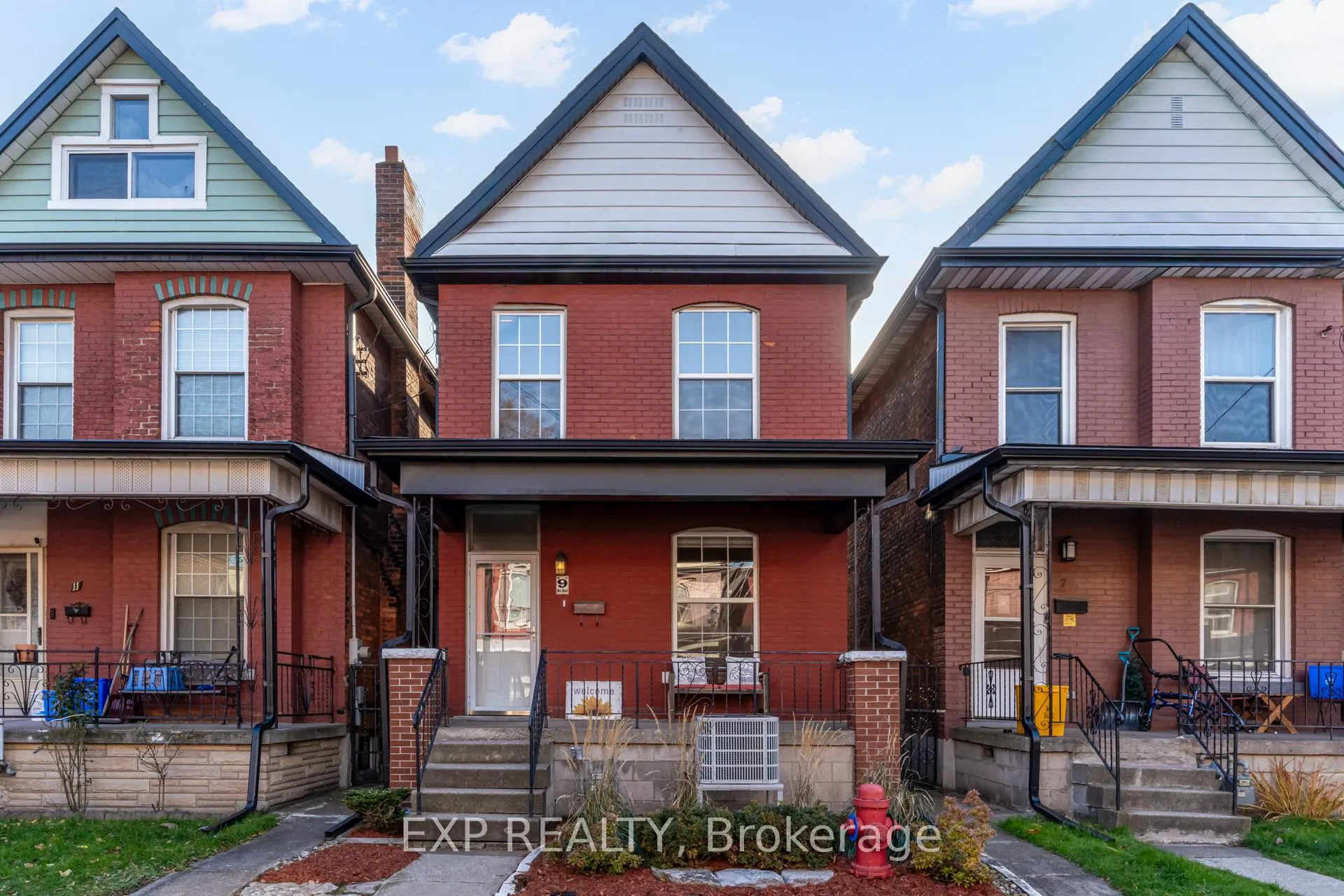 Front of 9 McNeil Street
