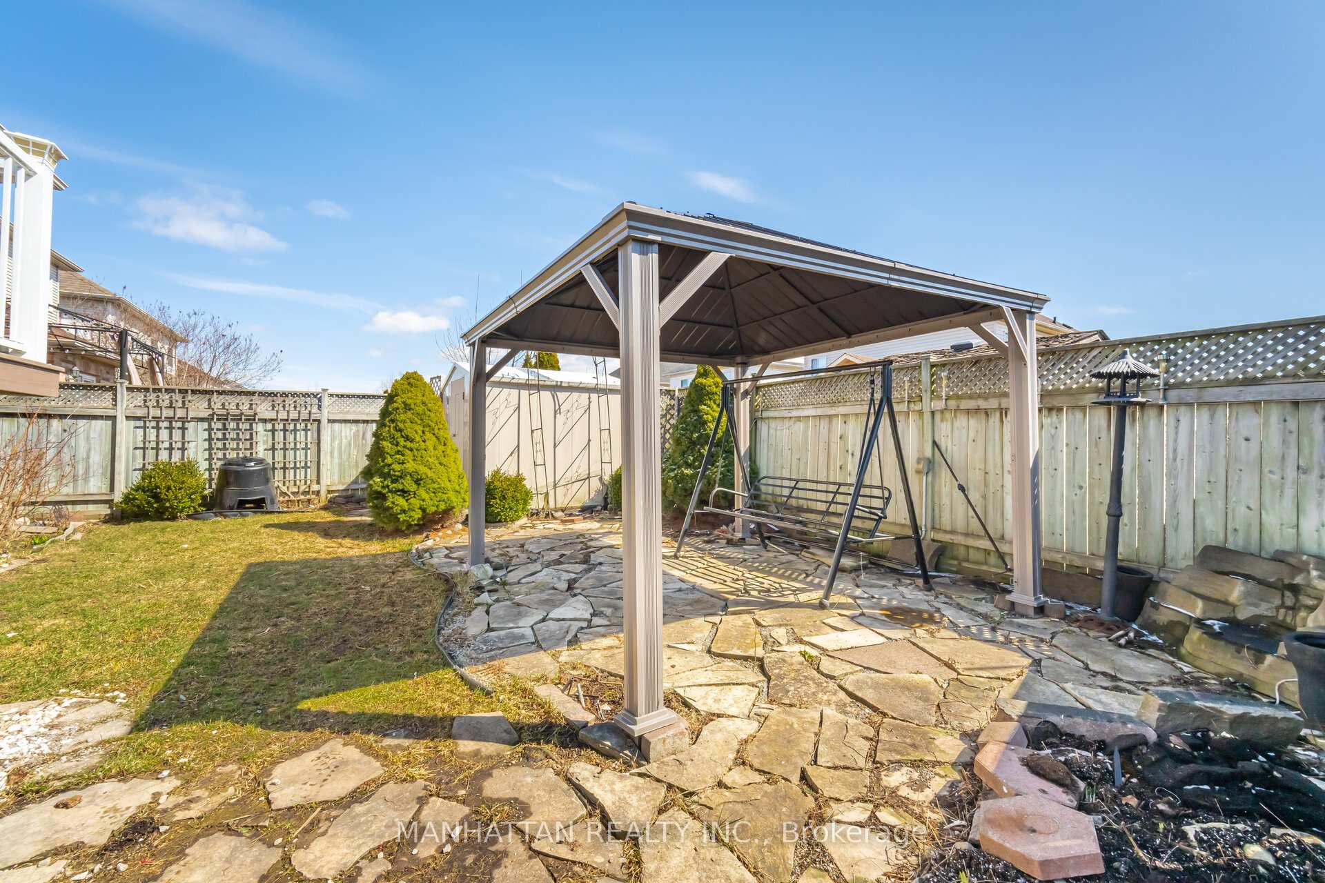 Photo 26 of 9 Glenora Place, Georgina, Keswick North — HOMEH