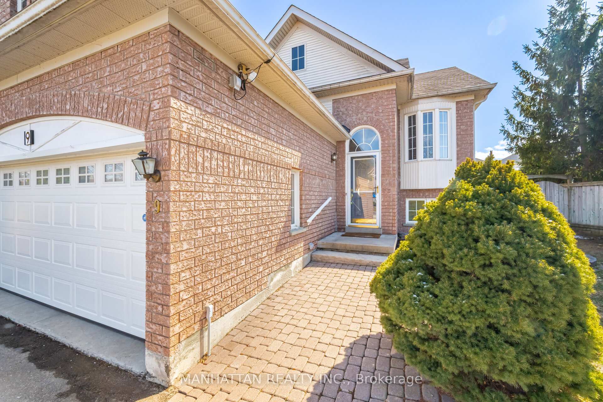 Photo 32 of 9 Glenora Place, Georgina, Keswick North — HOMEH
