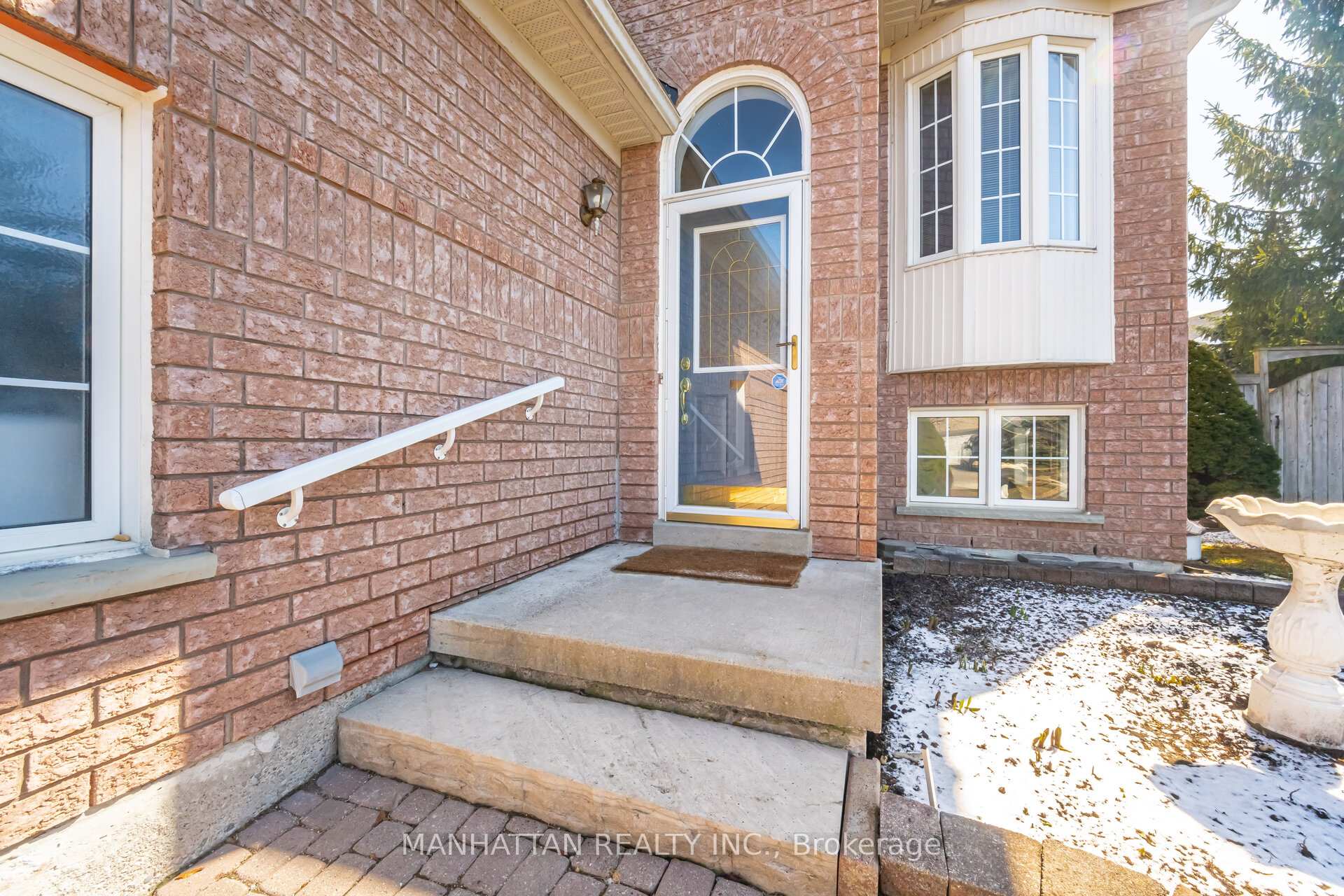 Photo 33 of 9 Glenora Place, Georgina, Keswick North — HOMEH