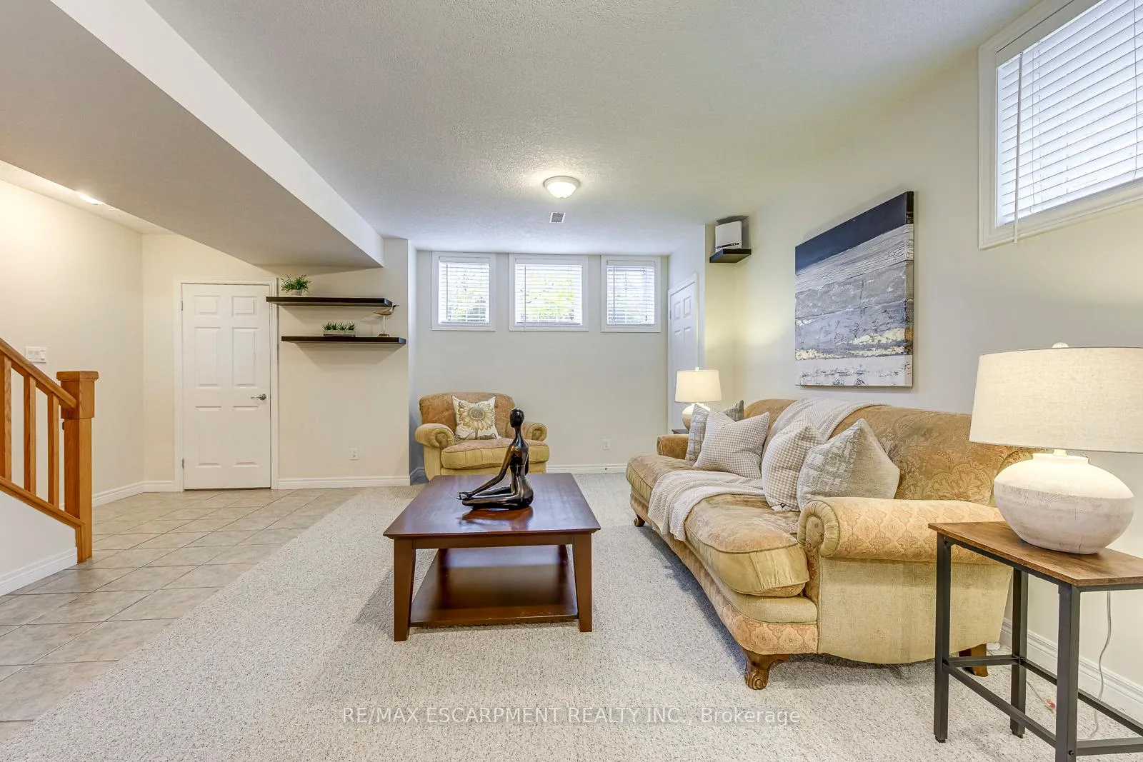 Photo 34 of 42 Creanona Boulevard, Hamilton, Winona Park — HOMEH