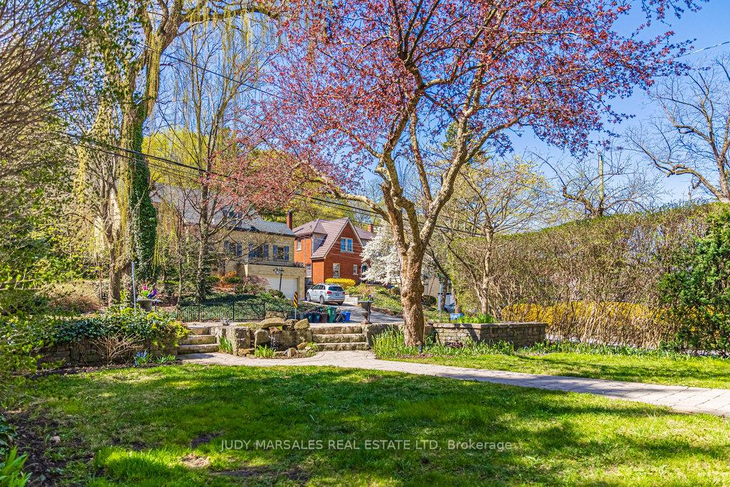 Photo 41 of 34 Amelia Street, Hamilton, Kirkendall — HOMEH