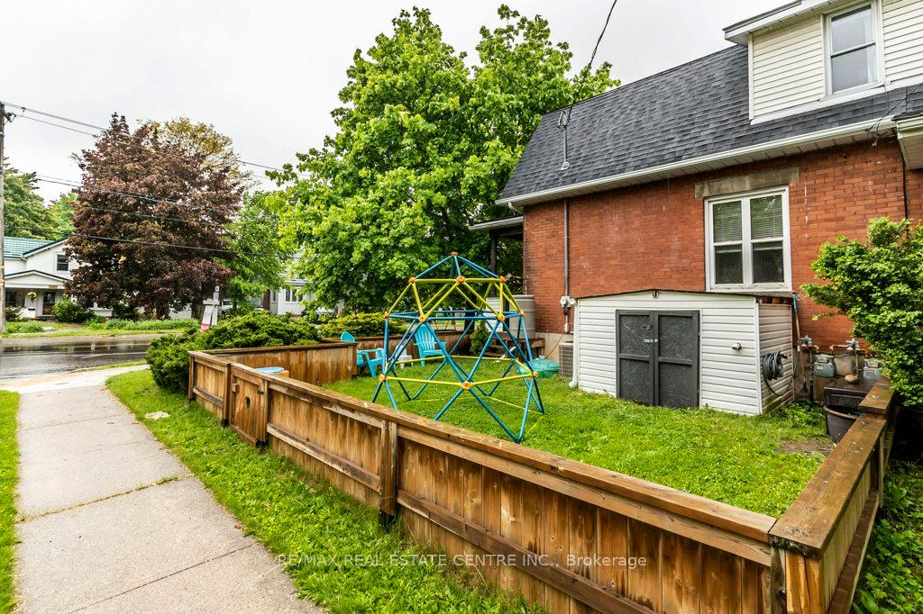 Photo 10 of 599 Woolwich Street, Guelph, Exhibition Park — HOMEH