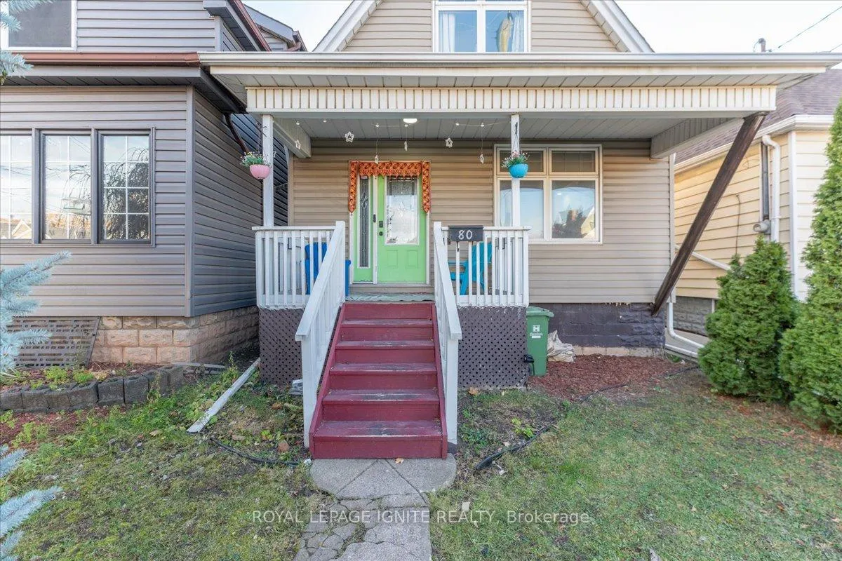 Photo 3 of 80 Albany Avenue, Hamilton, Gibson — HOMEH