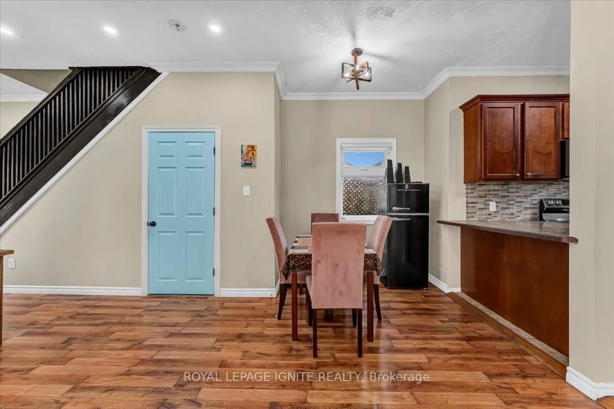 Photo 10 of 80 Albany Avenue, Hamilton, Gibson — HOMEH