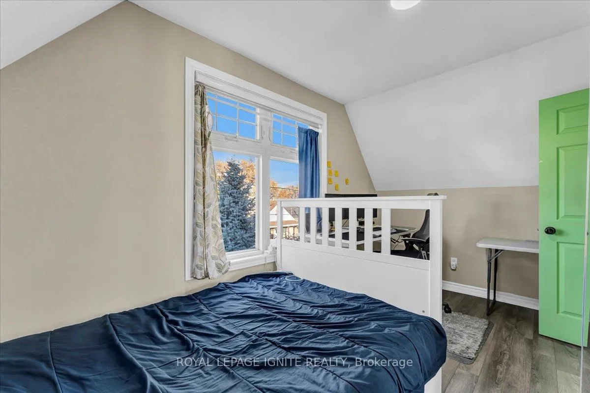 Photo 23 of 80 Albany Avenue, Hamilton, Gibson — HOMEH