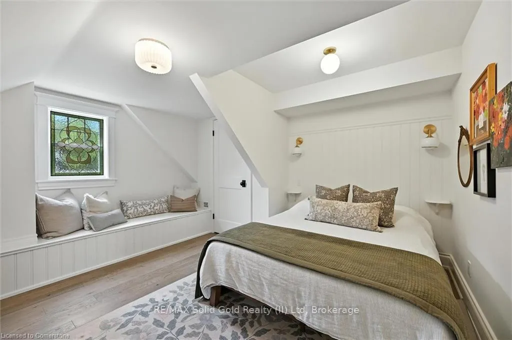 Photo 31 of 112 Chedoke Avenue, Hamilton, Kirkendall — HOMEH