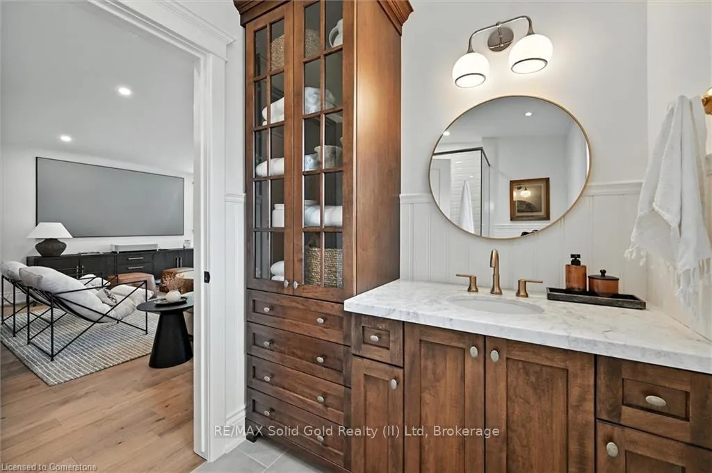 Photo 35 of 112 Chedoke Avenue, Hamilton, Kirkendall — HOMEH