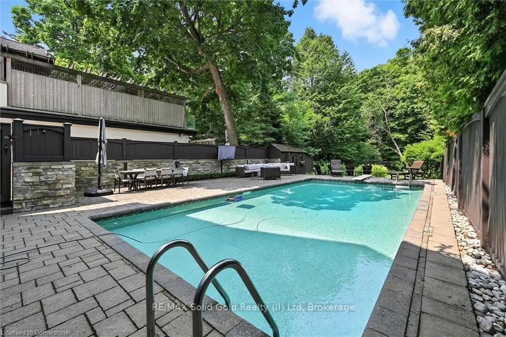 Photo 41 of 112 Chedoke Avenue, Hamilton, Kirkendall — HOMEH