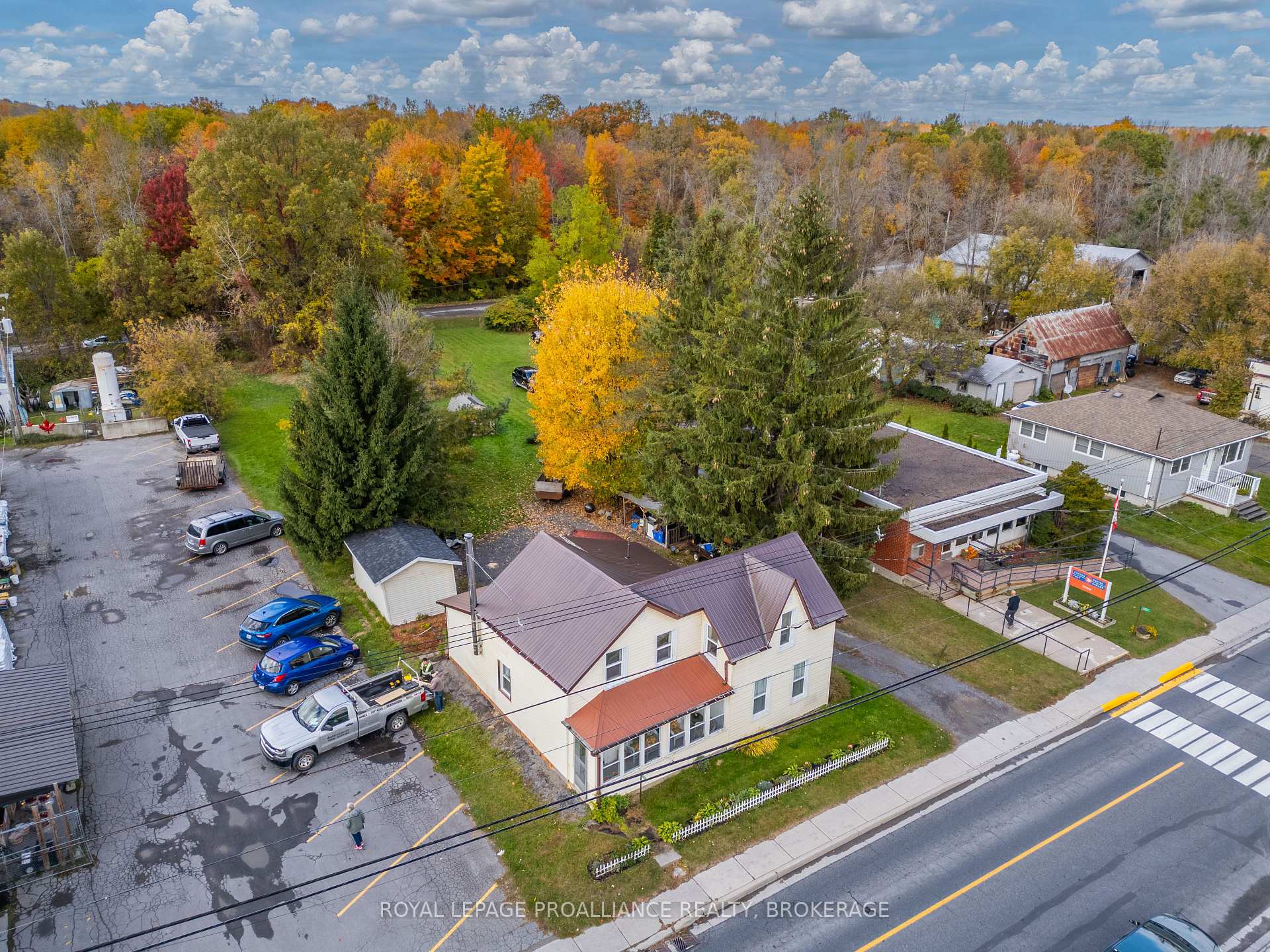 Photo 3 of 6745 Highway 38, Frontenac, Frontenac South — HOMEH
