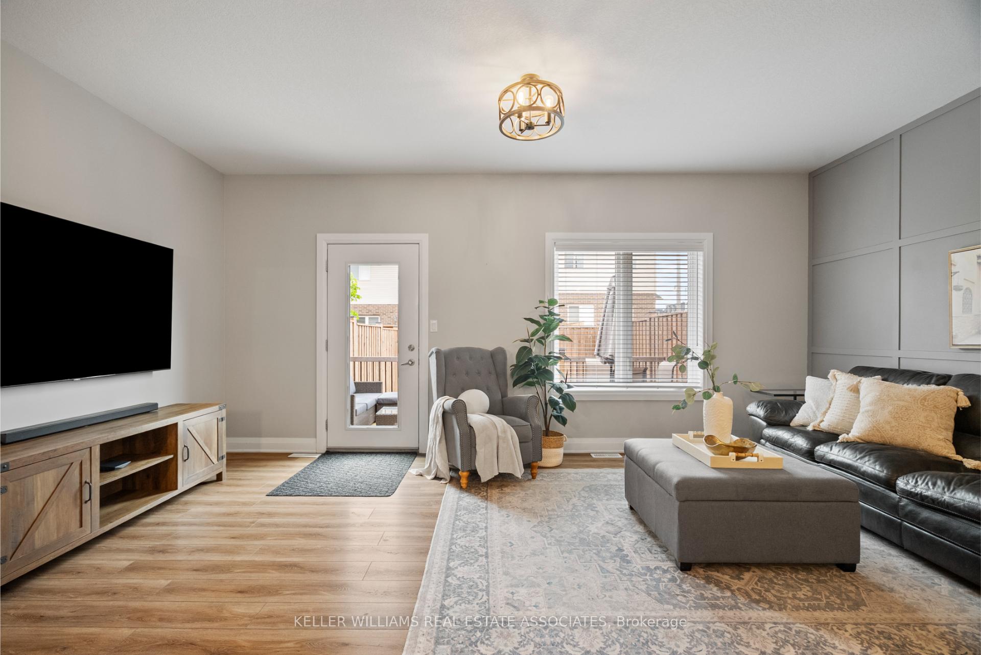 Photo 16 of Unit 6, 118 Simmonds Drive, Guelph, Victoria North — HOMEH