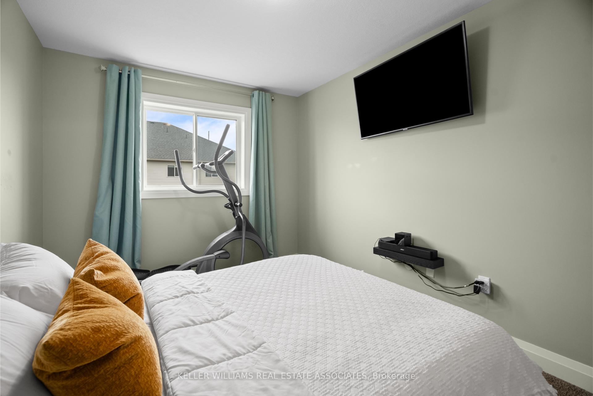 Photo 24 of Unit 6, 118 Simmonds Drive, Guelph, Victoria North — HOMEH