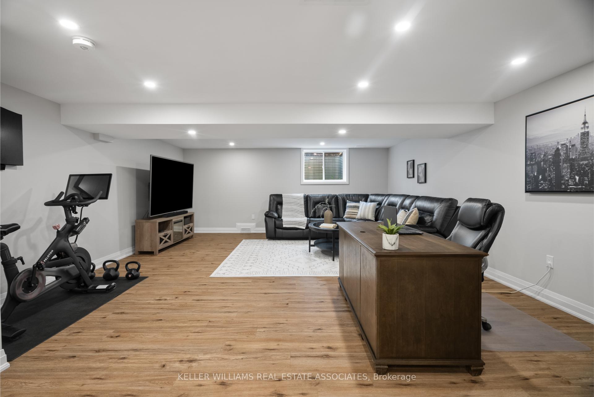 Photo 30 of Unit 6, 118 Simmonds Drive, Guelph, Victoria North — HOMEH