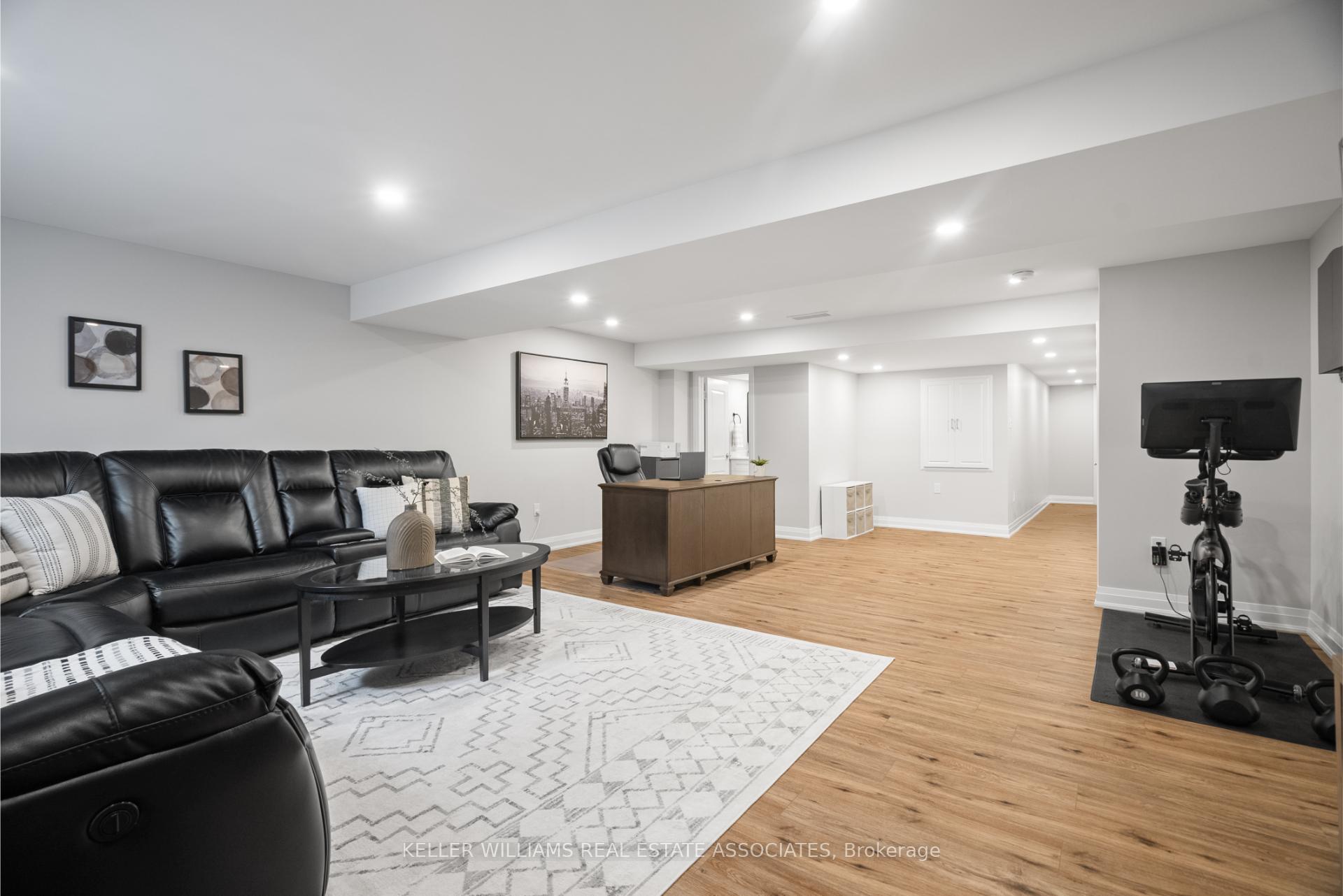 Photo 33 of Unit 6, 118 Simmonds Drive, Guelph, Victoria North — HOMEH