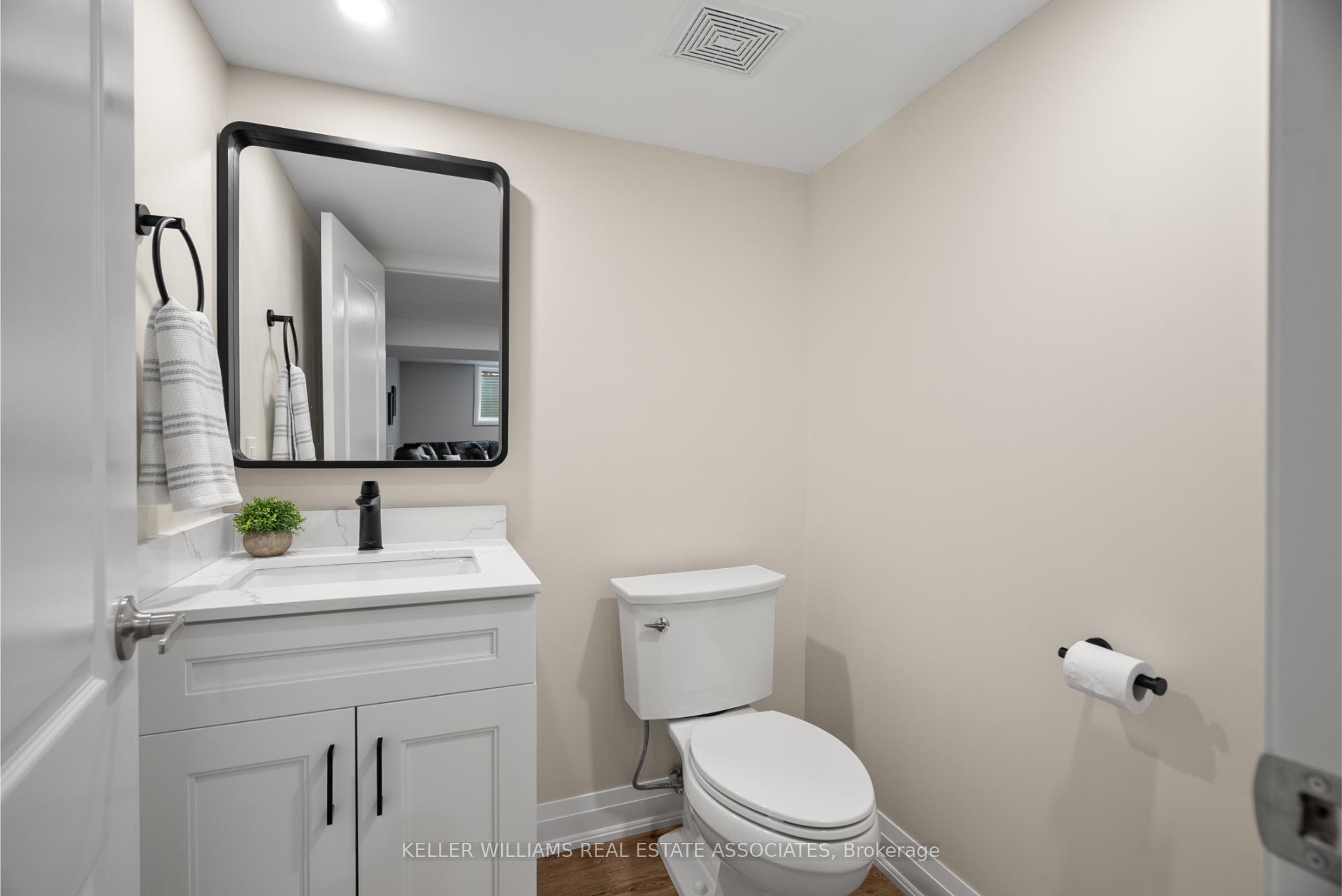 Photo 34 of Unit 6, 118 Simmonds Drive, Guelph, Victoria North — HOMEH