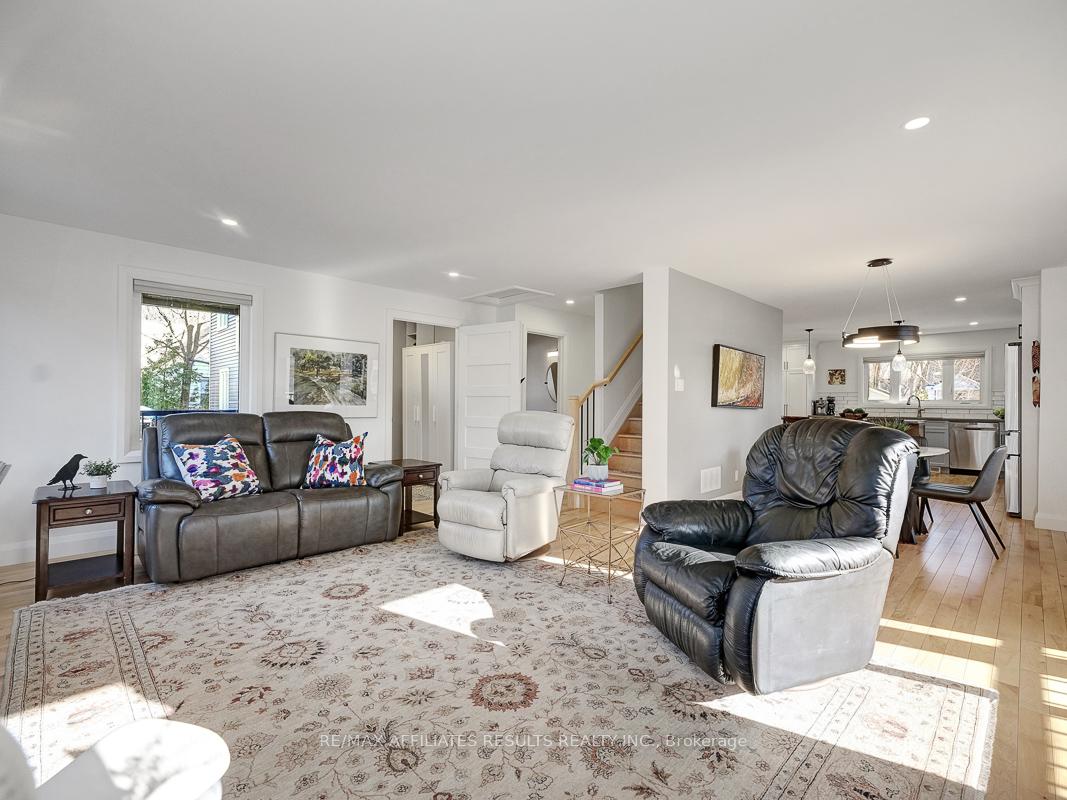 Photo 7 of 23 Tunis Avenue, Ottawa, Carlington — HOMEH