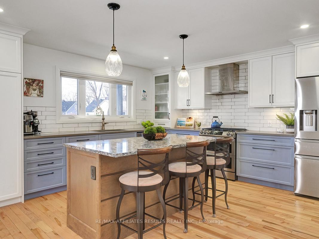 Photo 15 of 23 Tunis Avenue, Ottawa, Carlington — HOMEH