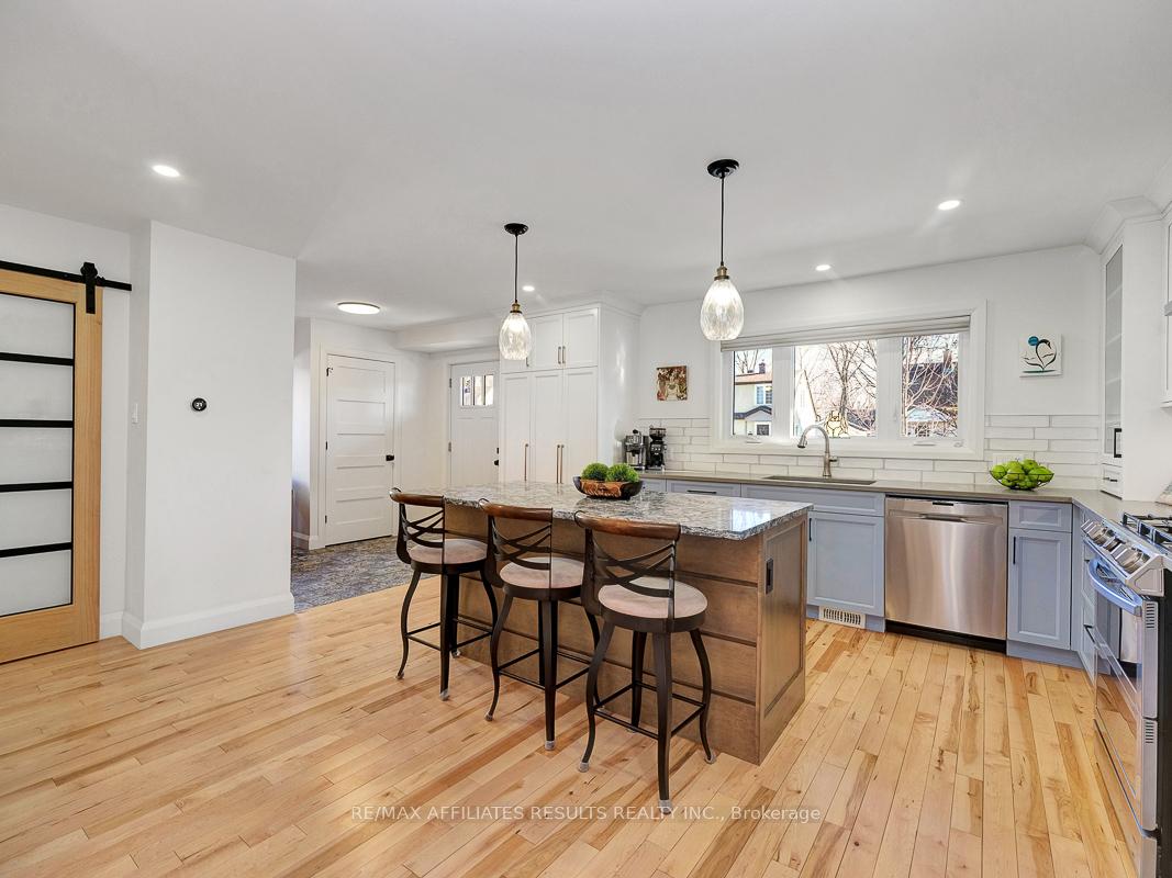 Photo 14 of 23 Tunis Avenue, Ottawa, Carlington — HOMEH