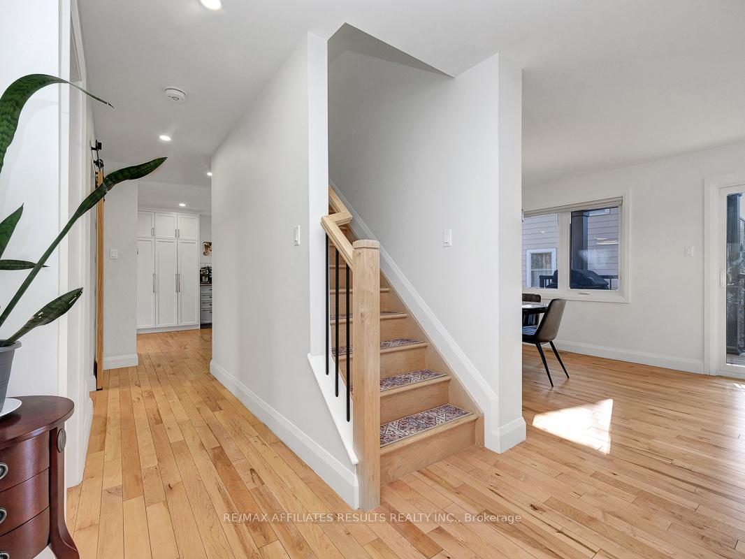 Photo 26 of 23 Tunis Avenue, Ottawa, Carlington — HOMEH