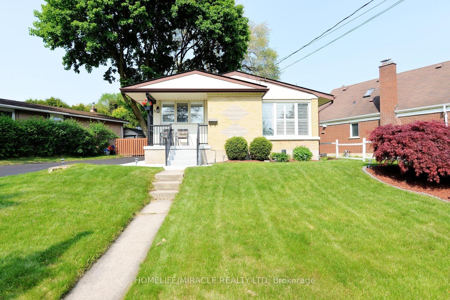 Photo 1 of 5 Lincoln Crescent, Guelph, St. George's — HOMEH