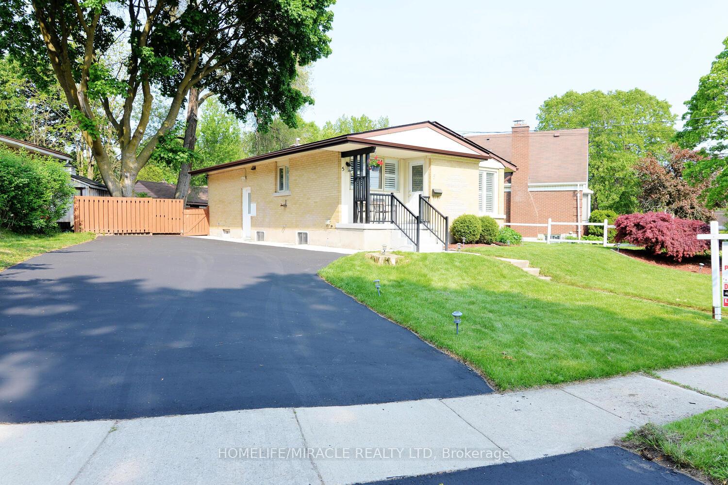 Photo 5 of 5 Lincoln Crescent, Guelph, St. George's — HOMEH