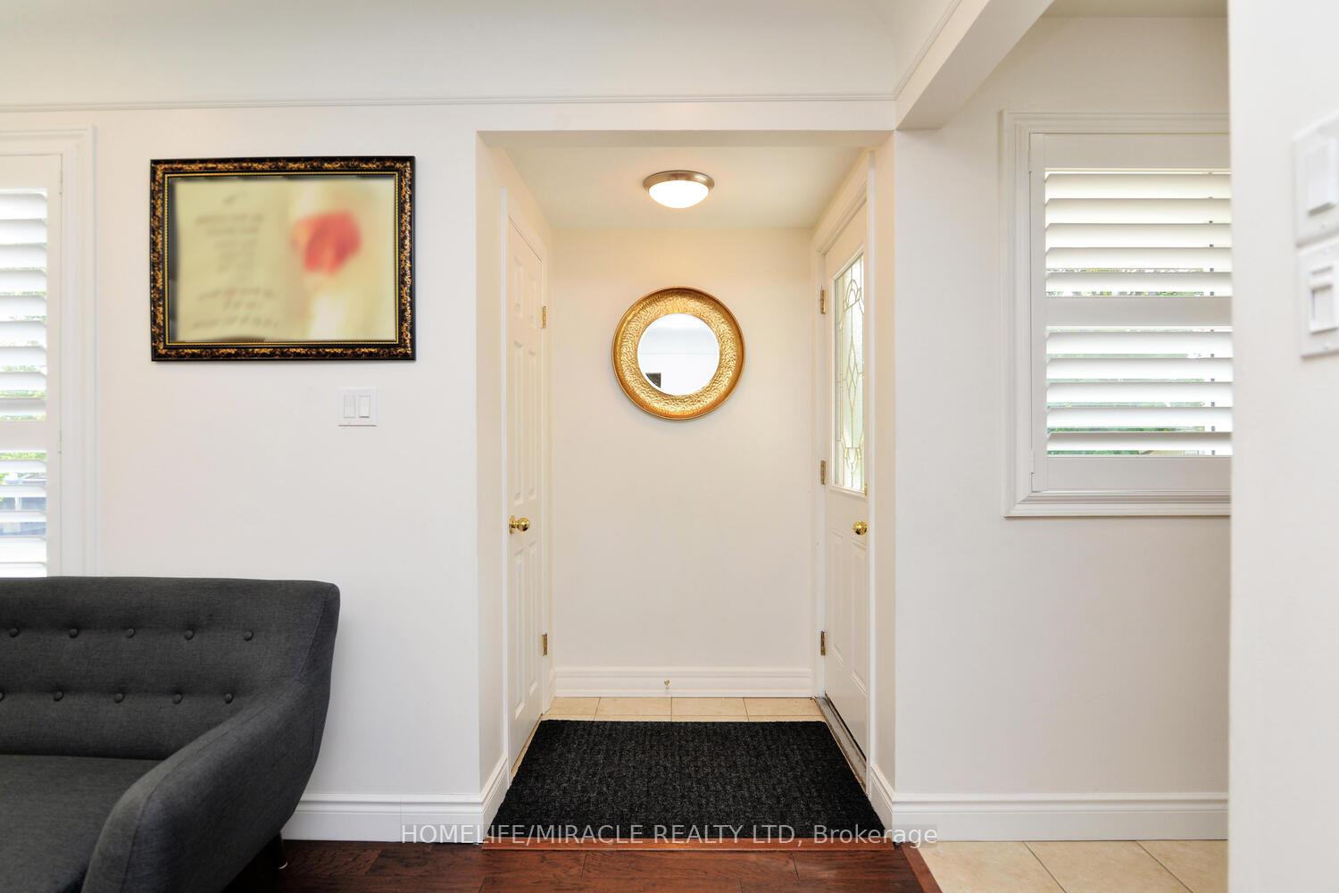 Photo 10 of 5 Lincoln Crescent, Guelph, St. George's — HOMEH