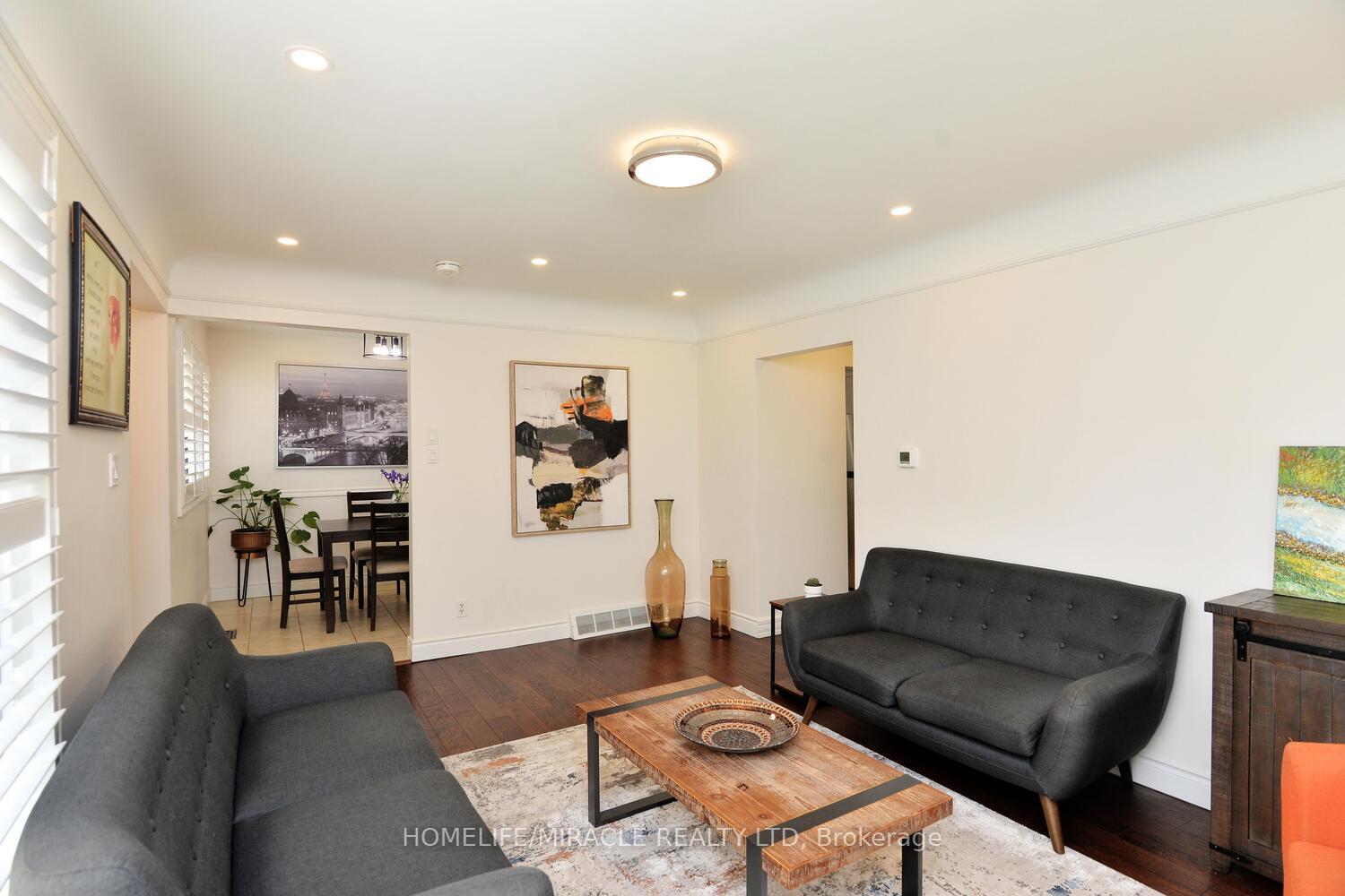 Photo 13 of 5 Lincoln Crescent, Guelph, St. George's — HOMEH
