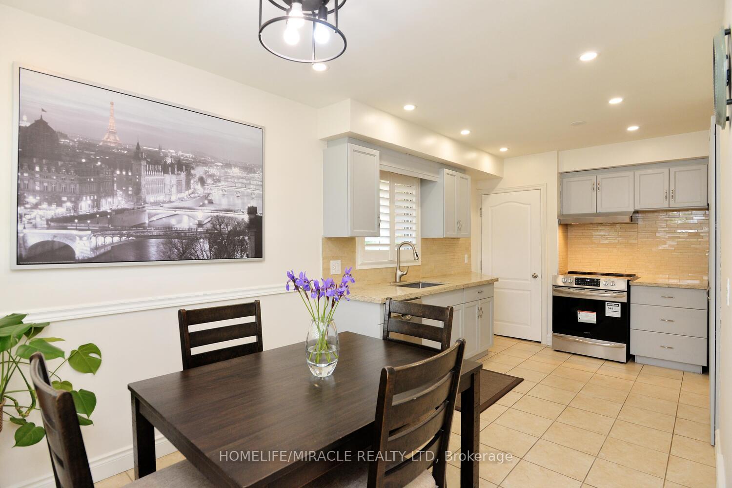 Photo 16 of 5 Lincoln Crescent, Guelph, St. George's — HOMEH