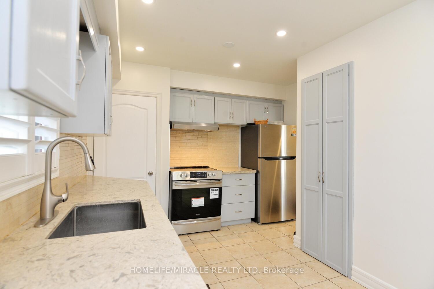 Photo 18 of 5 Lincoln Crescent, Guelph, St. George's — HOMEH