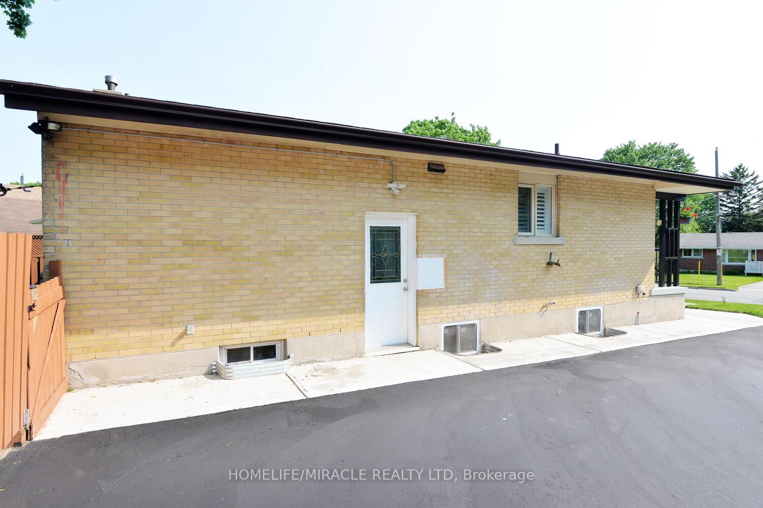 Photo 47 of 5 Lincoln Crescent, Guelph, St. George's — HOMEH