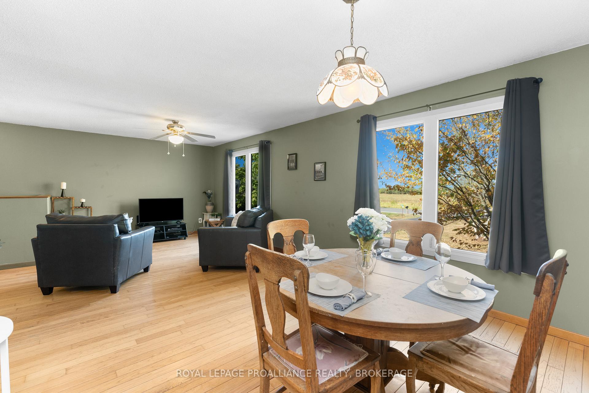 Photo 9 of 4328 Wilmer Road, Frontenac, Frontenac South — HOMEH