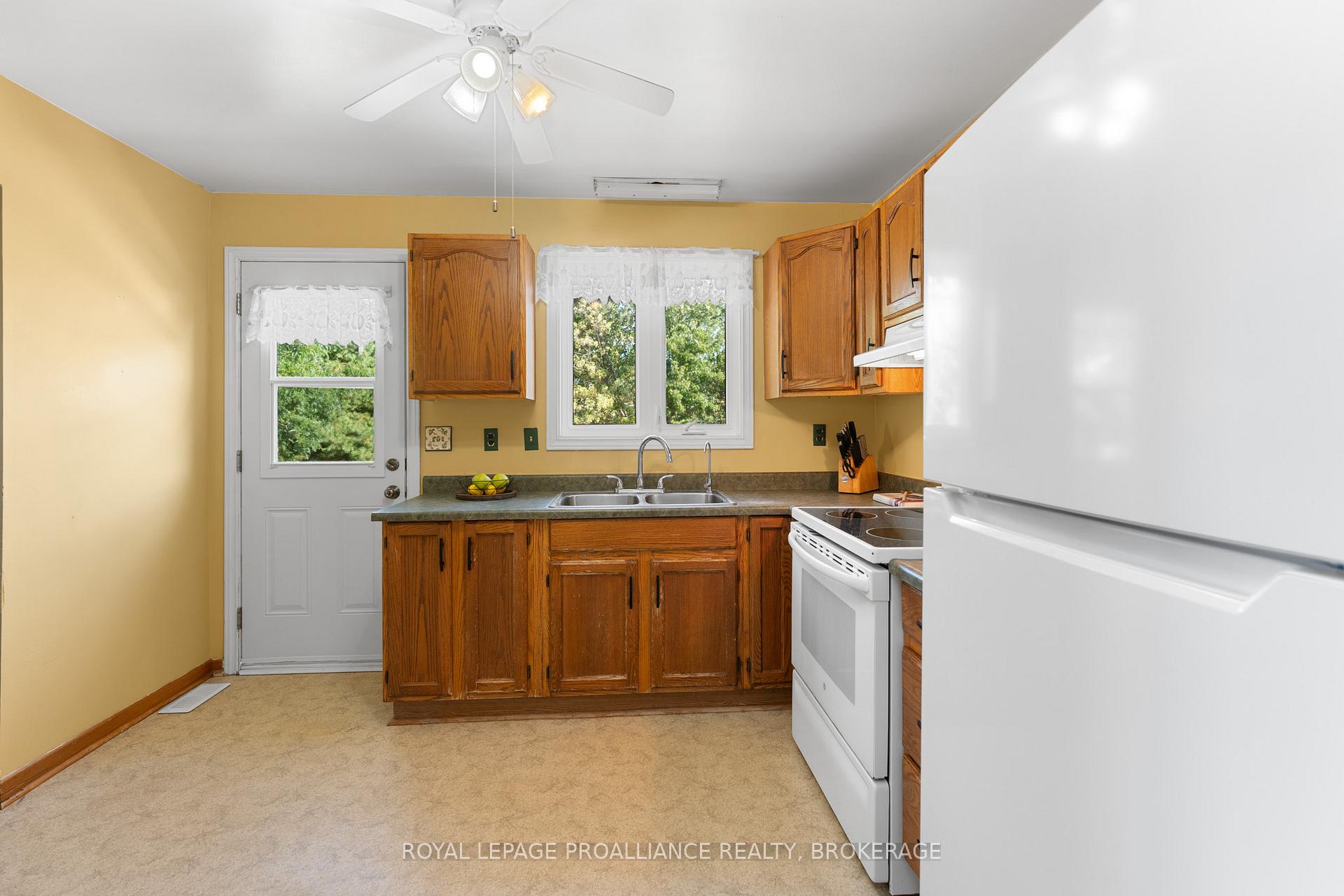 Photo 21 of 4328 Wilmer Road, Frontenac, Frontenac South — HOMEH
