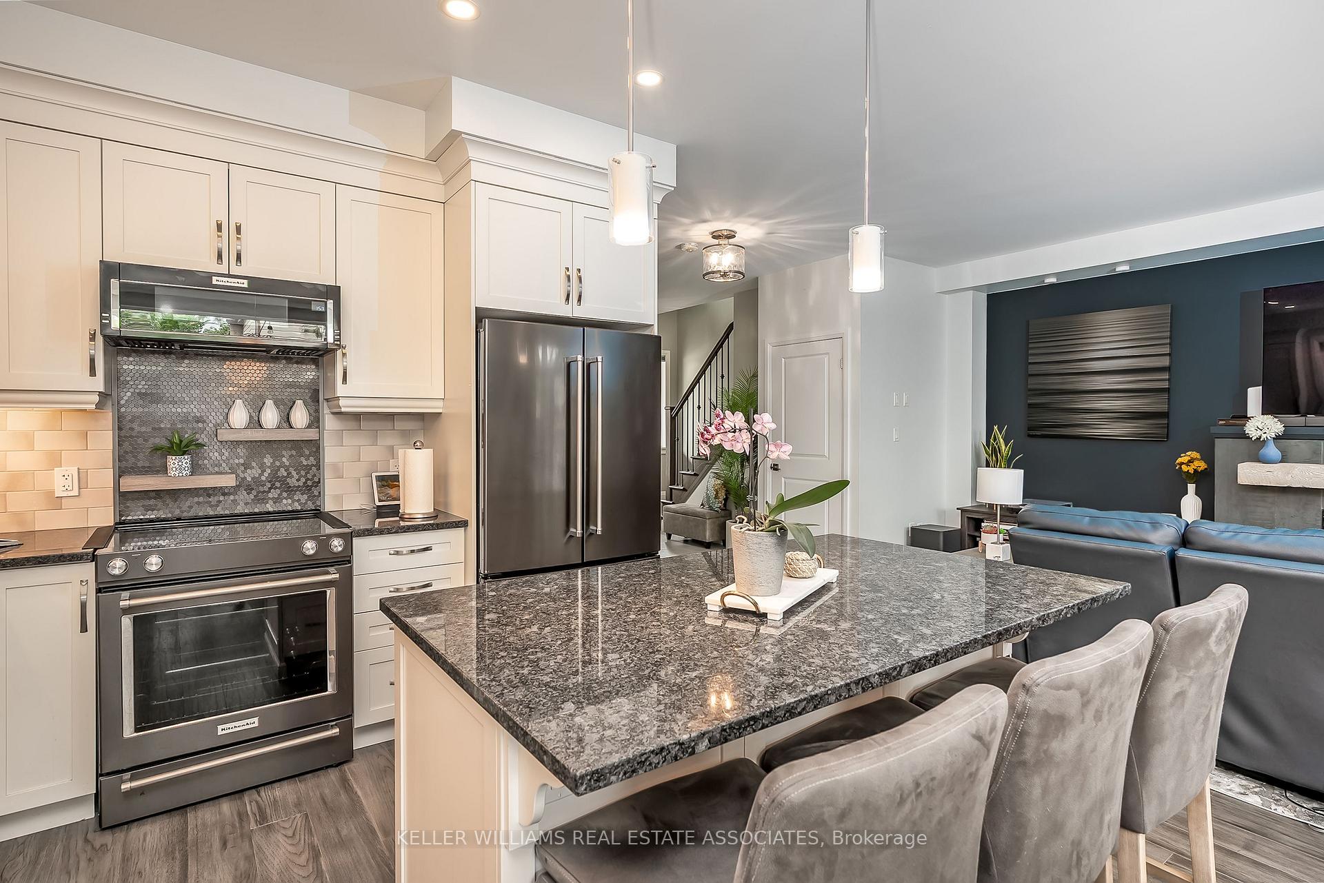 Photo 13 of 20 Menzie Avenue, Guelph, St. Patrick's Ward — HOMEH