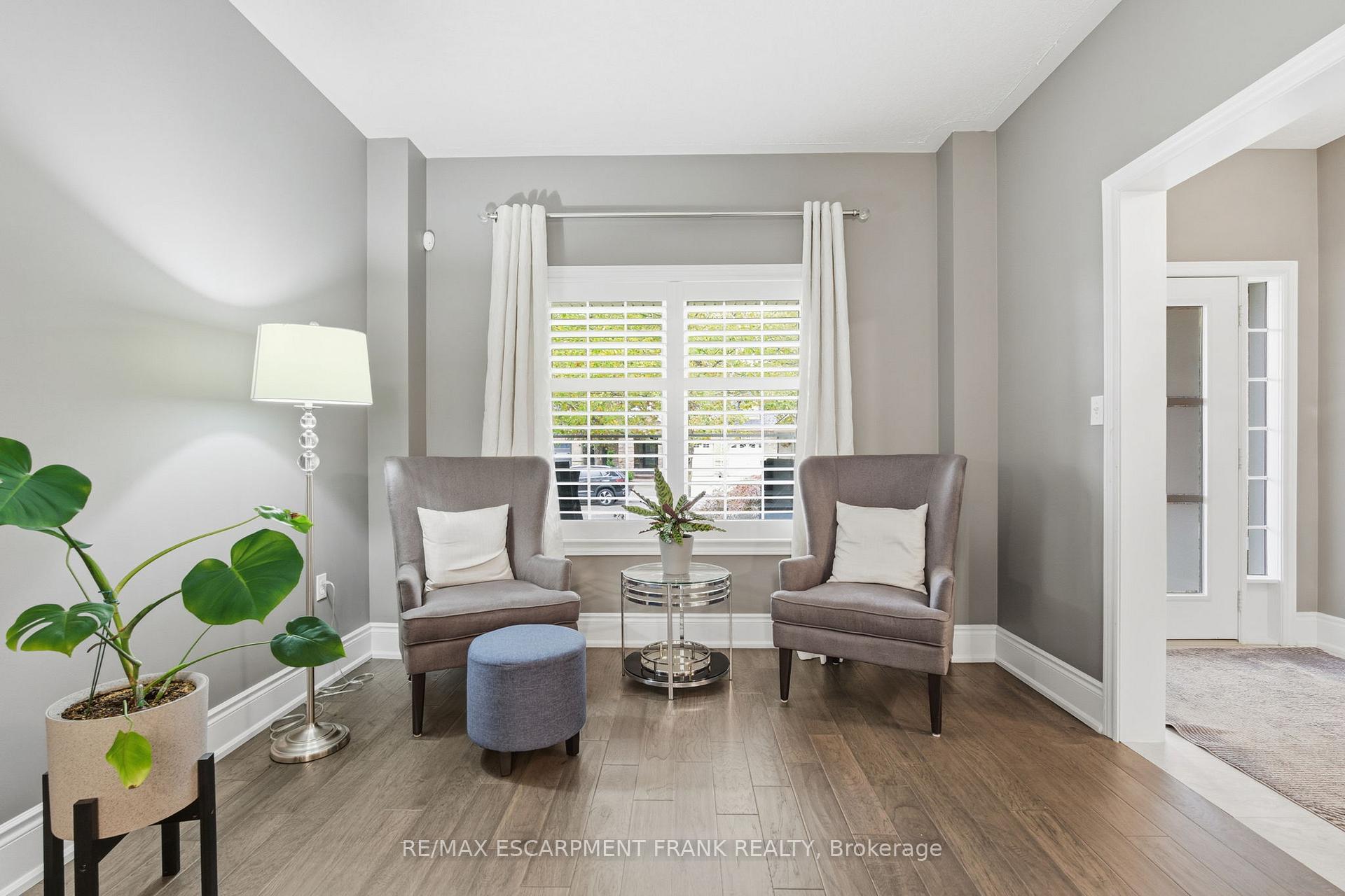 Photo 7 of 12 Hannon Crescent, Hamilton, Rural Glanbrook — HOMEH