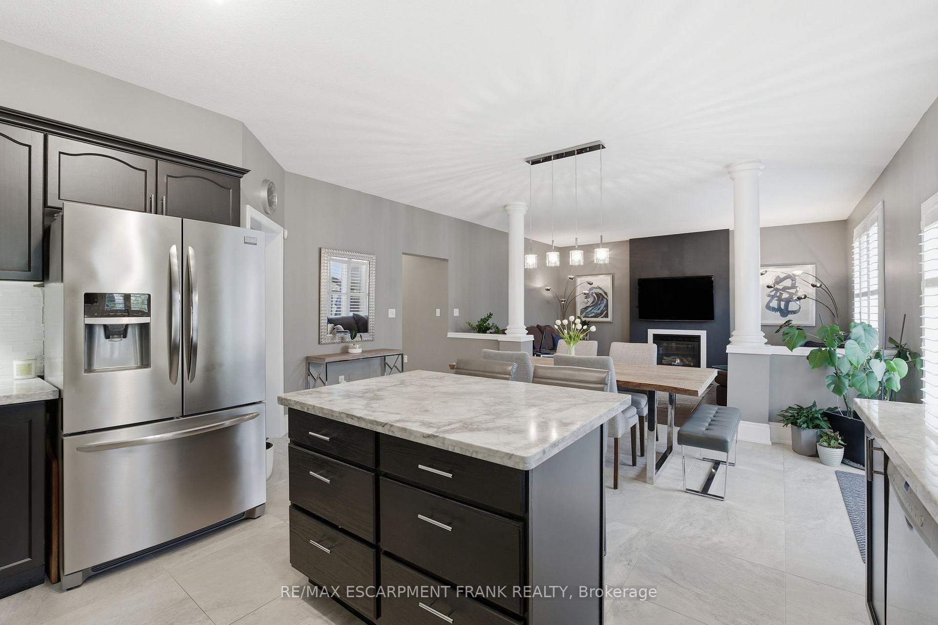 Photo 16 of 12 Hannon Crescent, Hamilton, Rural Glanbrook — HOMEH