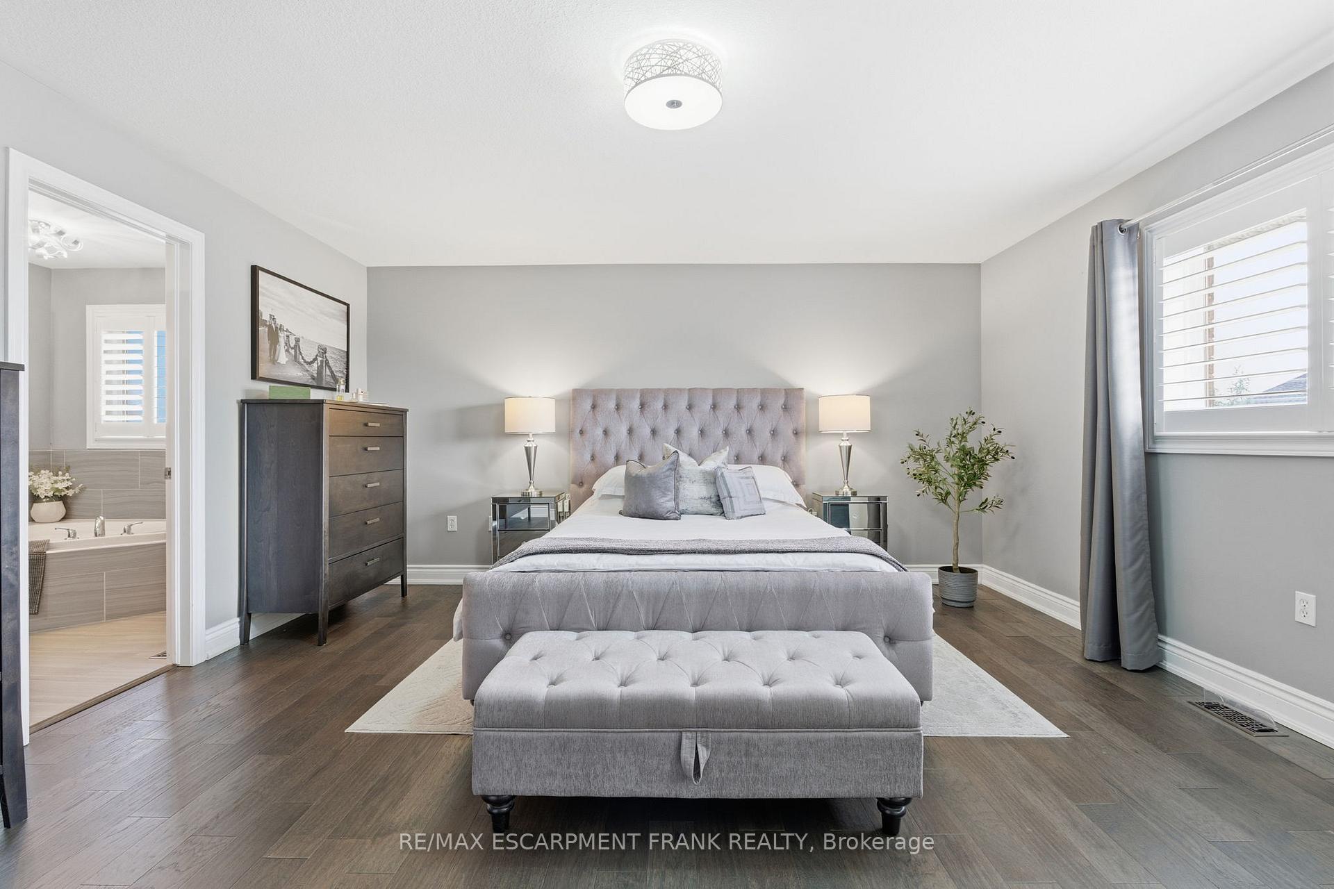 Photo 24 of 12 Hannon Crescent, Hamilton, Rural Glanbrook — HOMEH