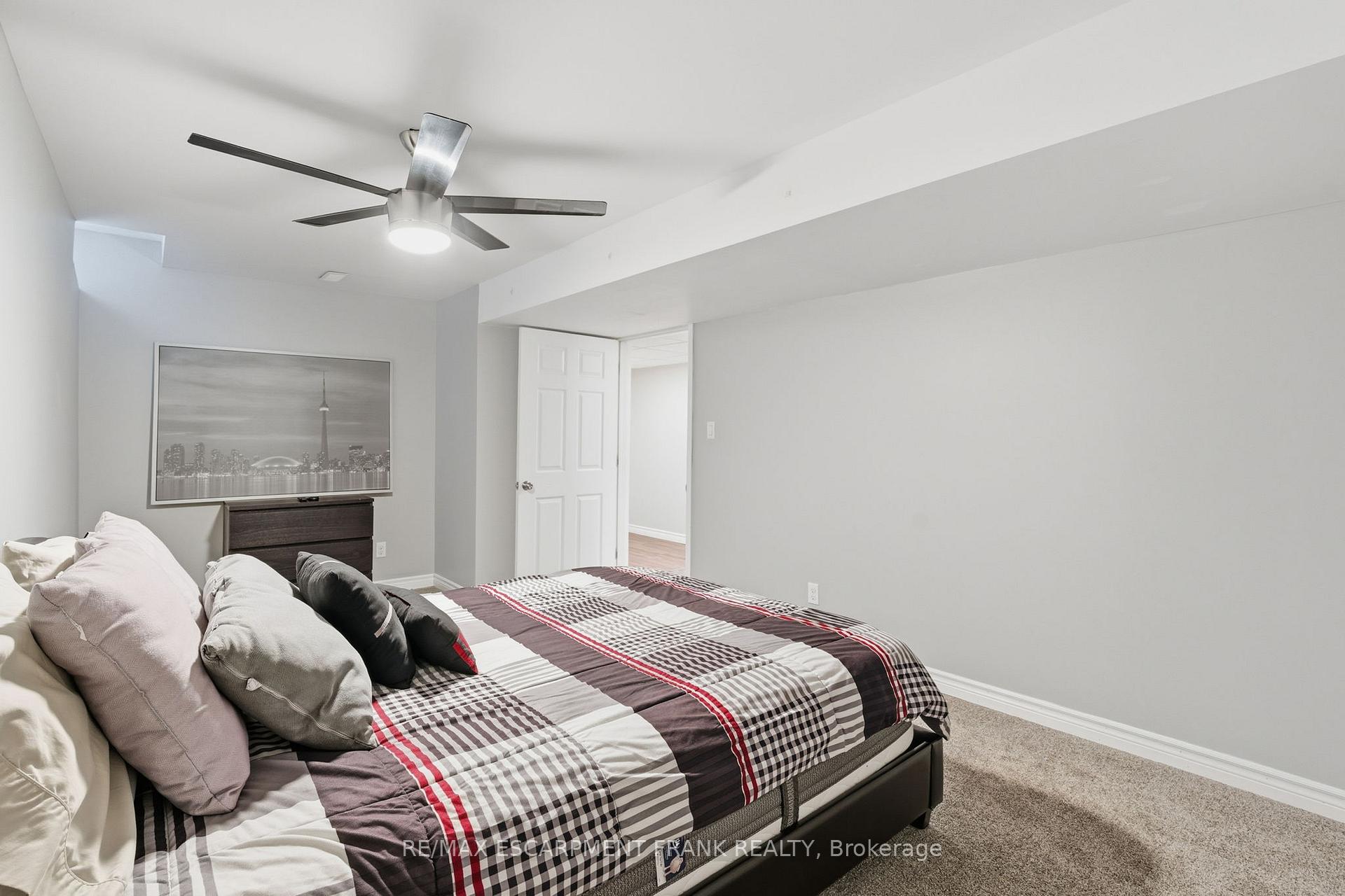 Photo 43 of 12 Hannon Crescent, Hamilton, Rural Glanbrook — HOMEH